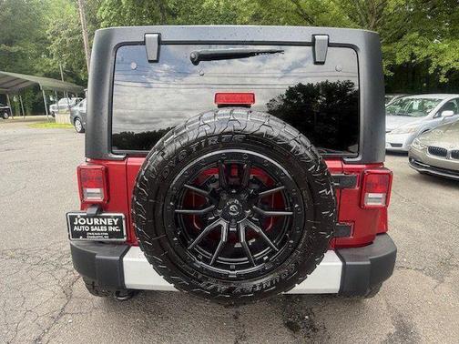 2013 Jeep Wrangler Unlimited Sahara
