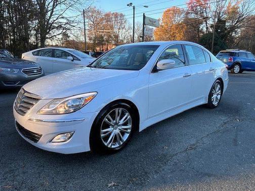 2014 Hyundai Genesis 3.8