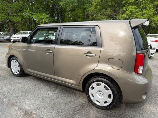 2012 Scion xB Release Series 9.0