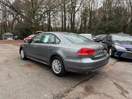 2014 Volkswagen Passat 2.5L S