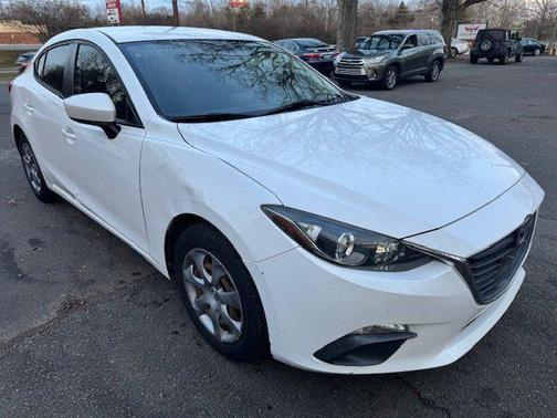 2015 Mazda Mazda3 i Sport