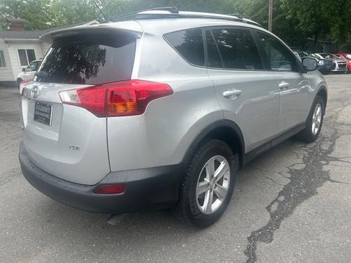 Classic Silver Metallic 2013 Toyota RAV4 FWD 4dr XLE (Natl)