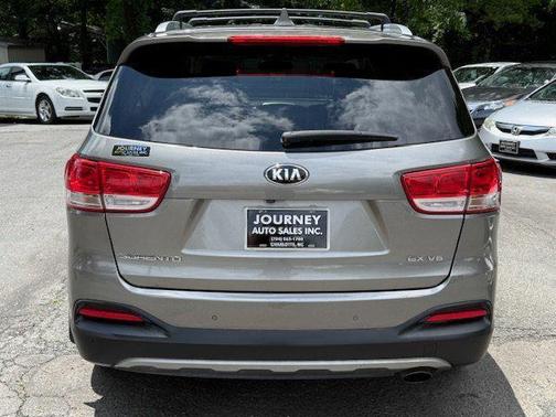 2016 Kia Sorento EX