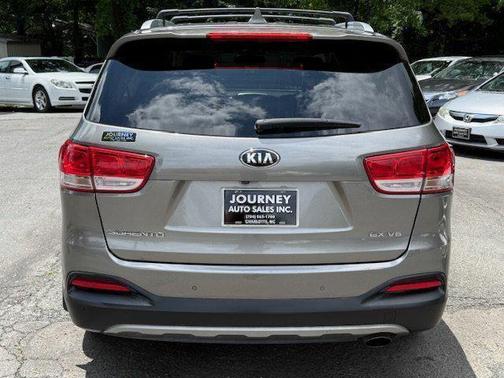 2016 Kia Sorento EX