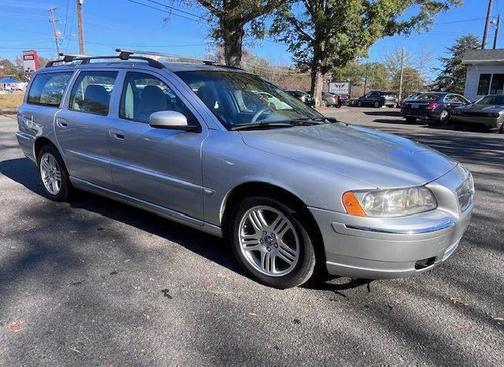 2006 Volvo V70 2.5T
