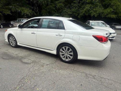 2011 Toyota Avalon Limited
