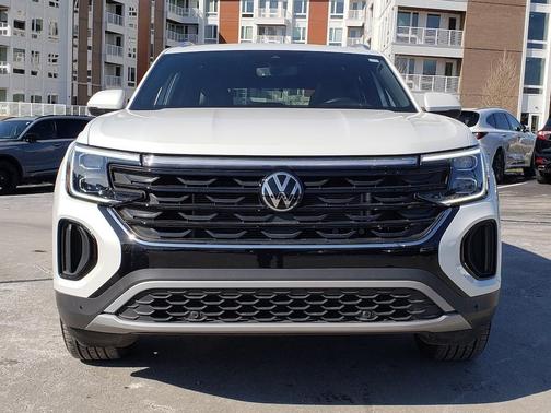 2024 Volkswagen Atlas Cross Sport 2.0T SEL