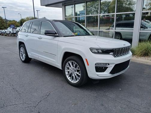 2024 Jeep Grand Cherokee Summit