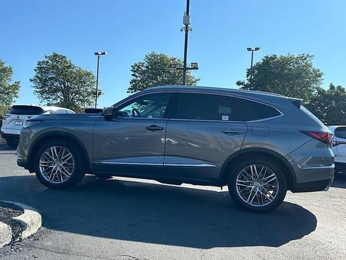 2023 Acura MDX Advance