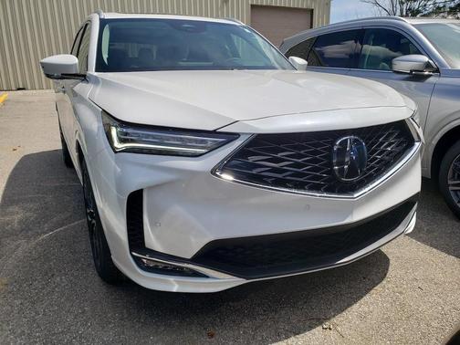 Platinum White Pearl 2026 Acura MDX Advance Package