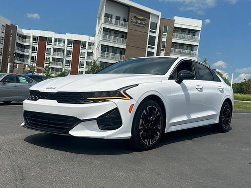 2023 Kia K5 GT-Line