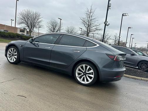 2017 Tesla Model 3 Long Range
