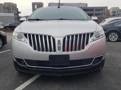 2014 Lincoln MKX Base