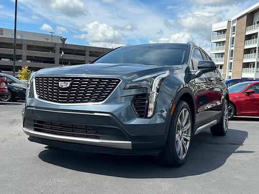 2019 Cadillac XT4 Premium Luxury