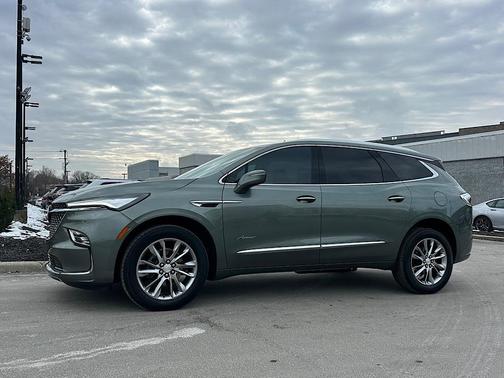 2022 Buick Enclave Avenir