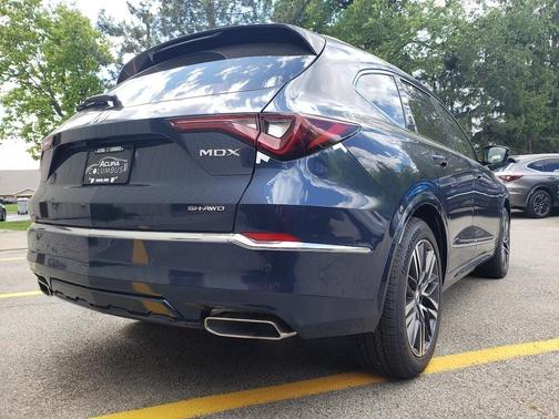 Canyon 2026 Acura MDX Advance Package