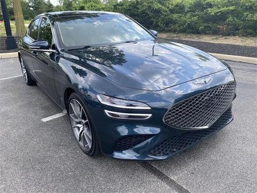 2022 Genesis G70 2.0T
