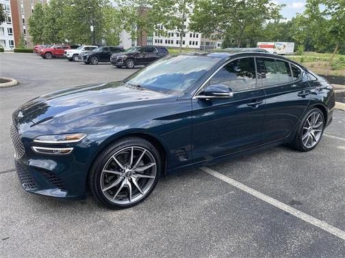 2022 Genesis G70 2.0T