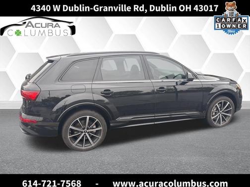 Mythos Black Metallic 2023 Audi Q7 55 Premium Plus