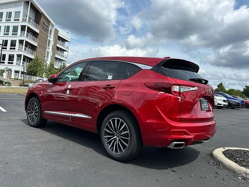 2025 Acura RDX Advance Package