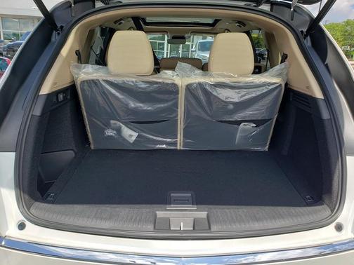 Platinum White Pearl 2026 Acura MDX Technology Package