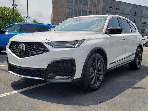 Platinum White Pearl 2026 Acura MDX A-Spec