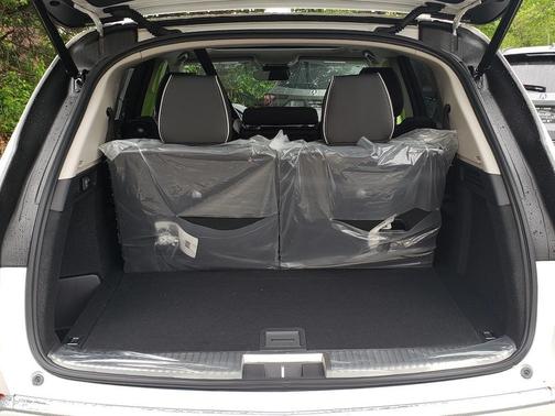 Platinum White Pearl 2026 Acura MDX Advance Package