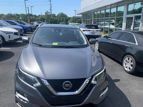 2022 Nissan Rogue Sport SL