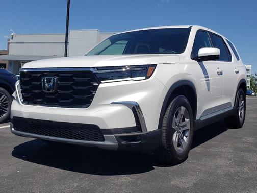 Platinum White Pearl 2025 Honda Pilot EX-L