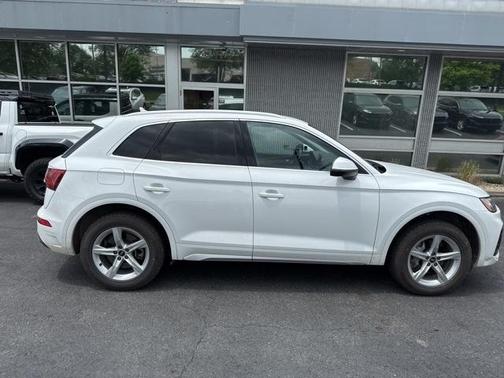 2021 Audi Q5 45 Premium