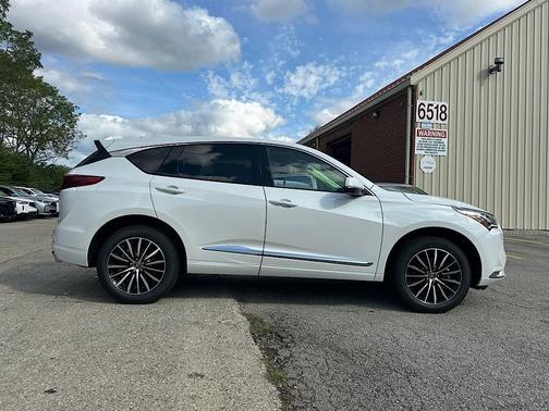 2025 Acura RDX Advance Package