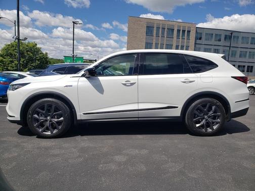 Platinum White Pearl 2022 Acura MDX A-Spec
