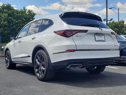 Platinum White Pearl 2022 Acura MDX A-Spec