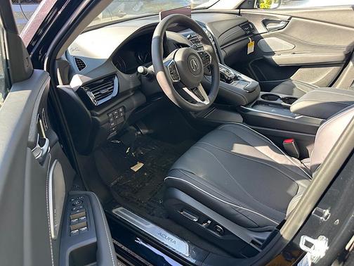 2025 Acura RDX Advance Package