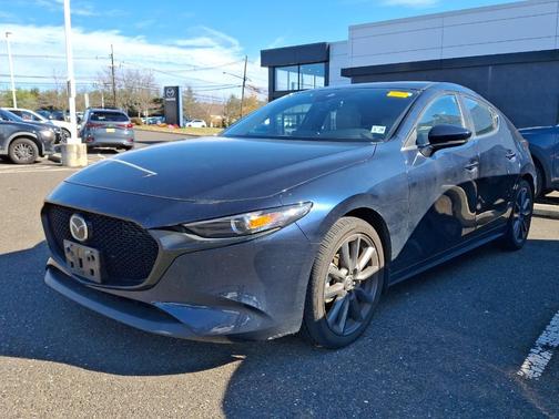 2023 Mazda Mazda3 FWD w/Preferred Package