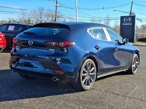 2023 Mazda Mazda3 FWD w/Preferred Package