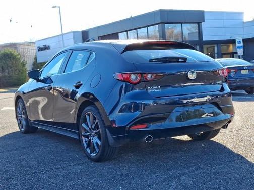 2023 Mazda Mazda3 FWD w/Preferred Package