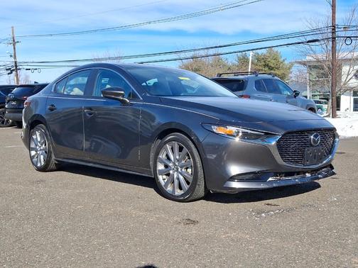 2023 Mazda Mazda3 FWD w/Preferred Package