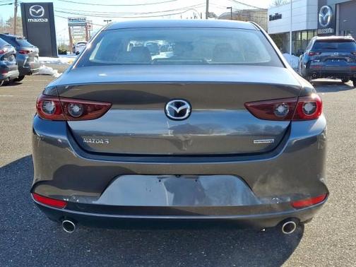 2023 Mazda Mazda3 FWD w/Preferred Package