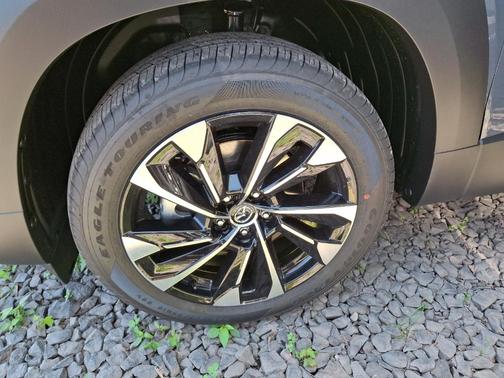 2025 Mazda CX-50 Hybrid Premium Plus Package