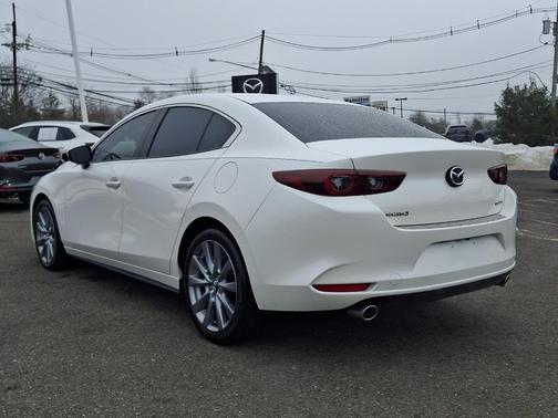 2023 Mazda Mazda3 FWD w/Preferred Package