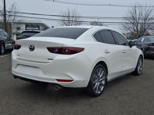 2023 Mazda Mazda3 FWD w/Preferred Package