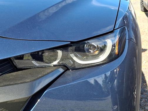 Ingot Blue Metallic 2026 Mazda CX-50 2.5 S PREFERRED