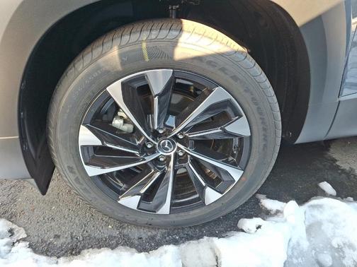 2026 Mazda CX-50 Premium Plus