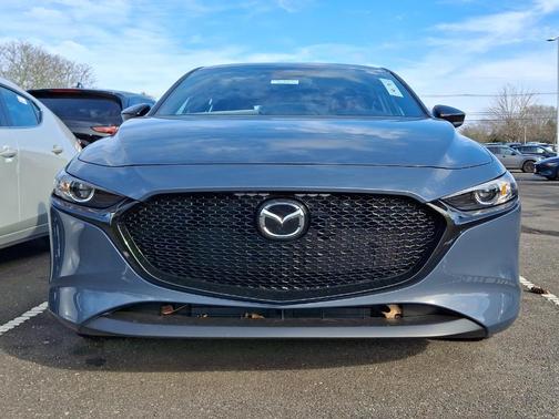 2026 Mazda Mazda3 Carbon Edition