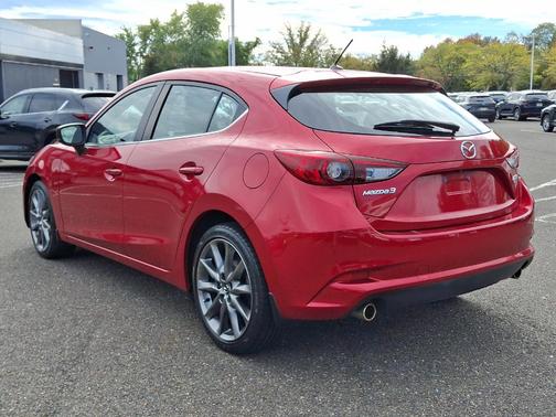 2018 Mazda Mazda3 Touring