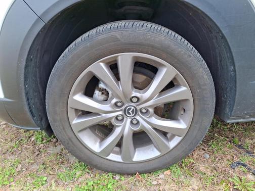 Snowflake White Pearl 2023 Mazda CX-30 Premium Package