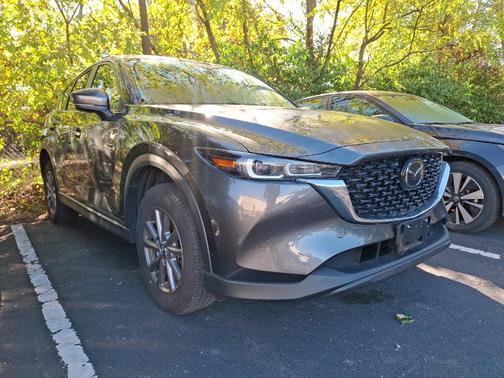 2023 Mazda CX-5 2.5 S Preferred Package