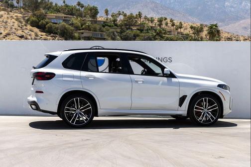 Mineral White Metallic 2026 BMW X5 xDrive40i
