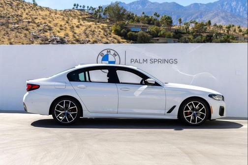 2023 BMW 530 i